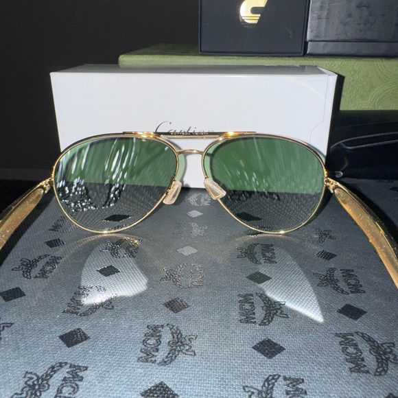Bottega Veneta Sardine Sunglasses - Picture 5 of 8